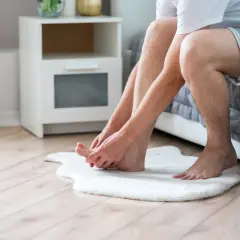Atak dny moczanowej? Szybka ulga i leki bez recepty kiedy do lekarza?