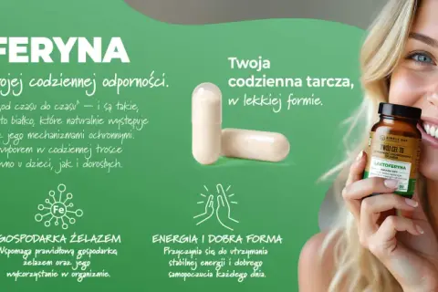 Laktoferyna co to? Białko natury dla odporności i gospodarki żelazem. Uśmiechnięta kobieta trzyma suplement.