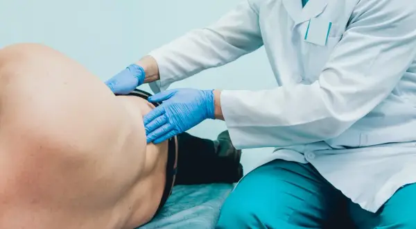 Jak wygląda badanie nerek u urologa? Pełny przewodnik i porady